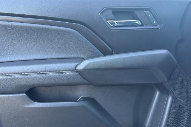 2023 Chevrolet Colorado 4WD Crew Cab Short Box LT