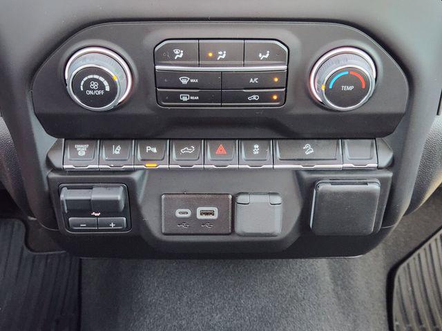 2024 Chevrolet Silverado 2500HD 4WD Crew Cab Standard Bed Custom