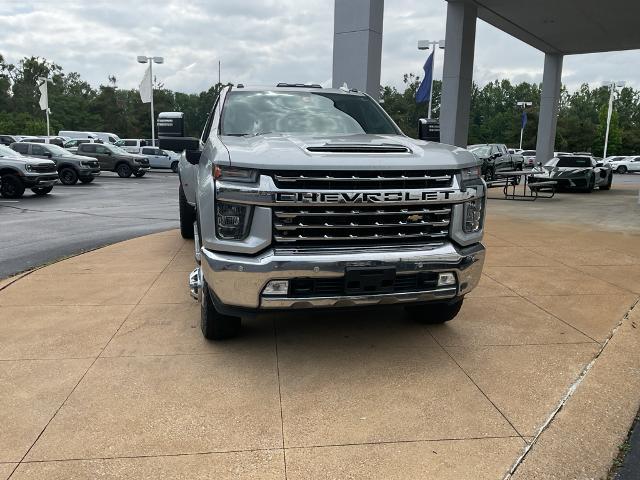 2020 Chevrolet Silverado 3500HD 4WD Crew Cab Long Bed LTZ
