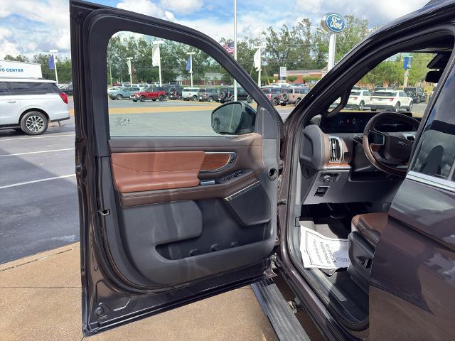 2025 Ford Expedition King Ranch