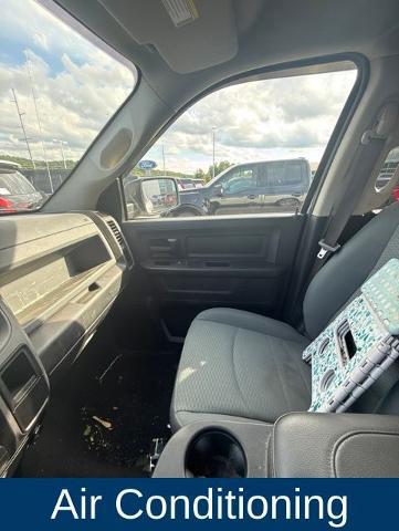 2018 Ram 1500 Express Quad Cab 4x4 6'4" Box