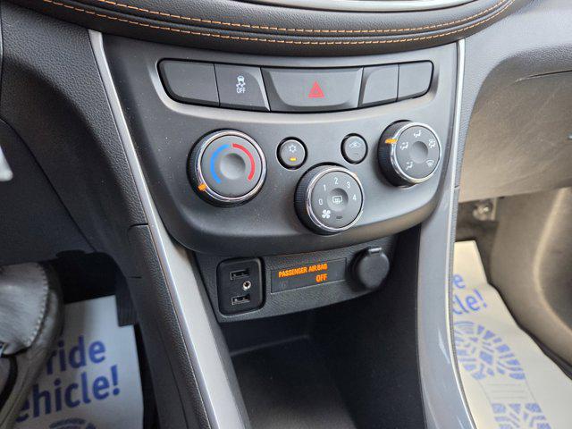 2021 Chevrolet Trax FWD LT