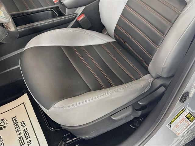 2021 Nissan Kicks SR Xtronic CVT