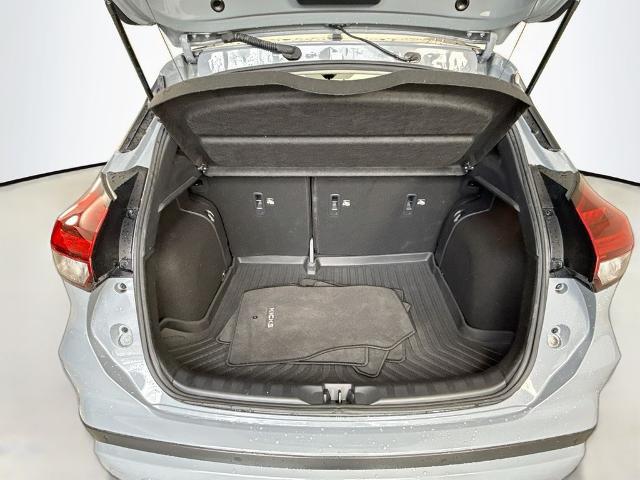 2021 Nissan Kicks SR Xtronic CVT
