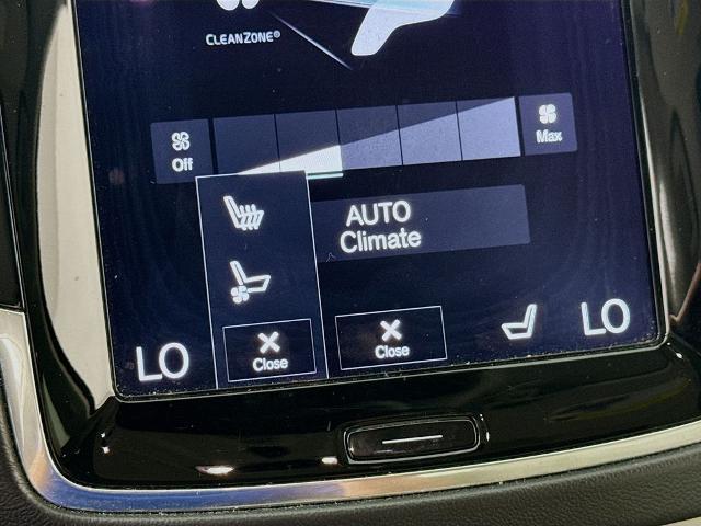 2017 Volvo XC90 Hybrid T8 Inscription