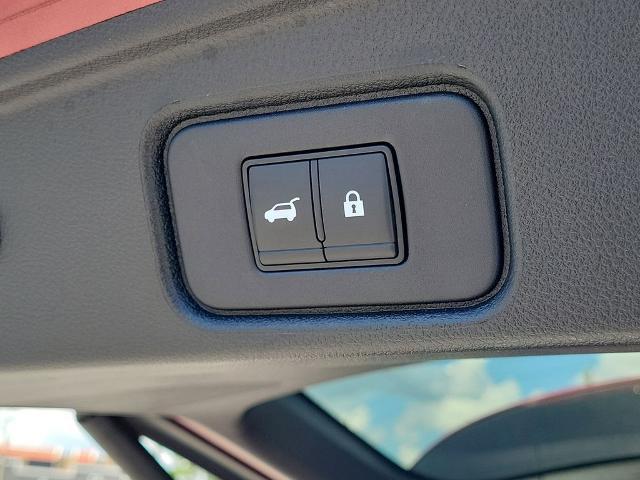 2022 Nissan Pathfinder Platinum 4WD