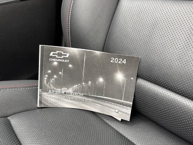 2024 Chevrolet Traverse AWD RS