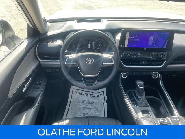 2025 Toyota Grand Highlander Unknown