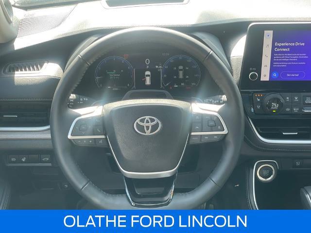 2025 Toyota Grand Highlander Unknown