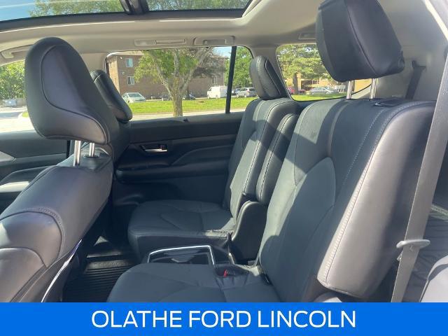 2025 Toyota Grand Highlander Unknown