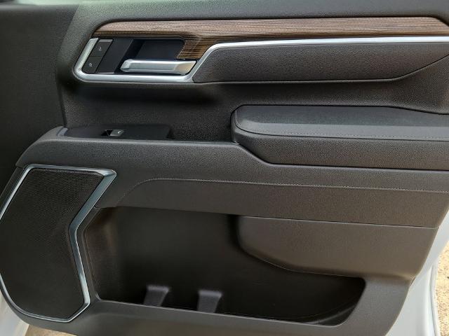 2025 Chevrolet Silverado 2500HD 4WD Crew Cab Long Bed LT