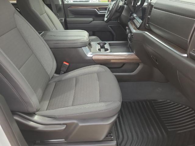 2025 Chevrolet Silverado 2500HD 4WD Crew Cab Long Bed LT