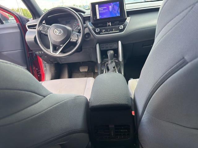 2024 Toyota Corolla Cross Hybrid SE