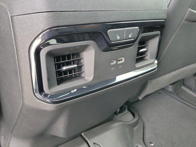 2025 GMC Sierra 2500HD 4WD Crew Cab Standard Bed AT4