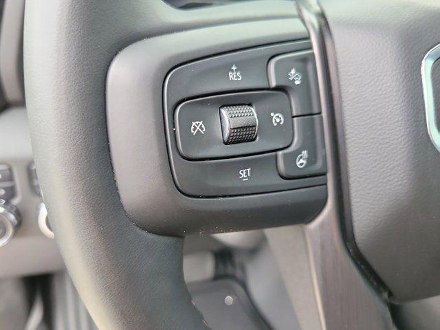 2025 GMC Sierra 2500HD 4WD Crew Cab Standard Bed AT4
