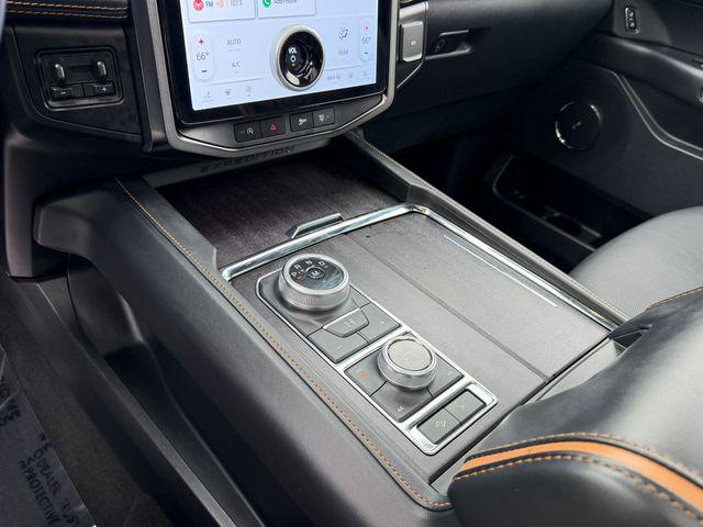 2024 Ford Expedition Platinum