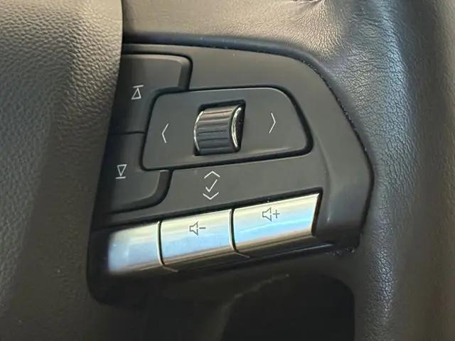 2022 Cadillac XT4 FWD Premium Luxury