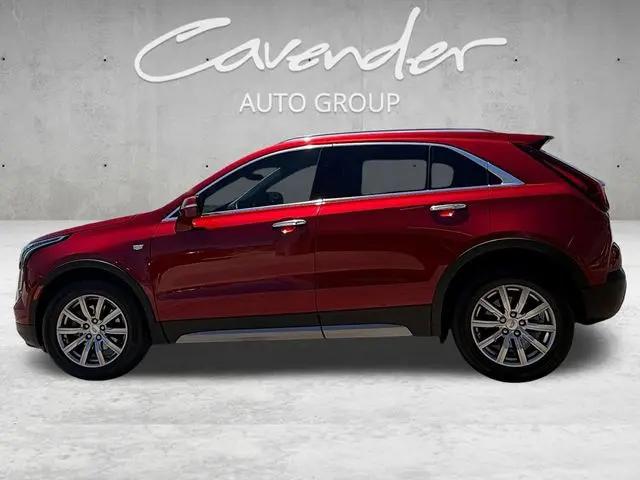 2022 Cadillac XT4 FWD Premium Luxury