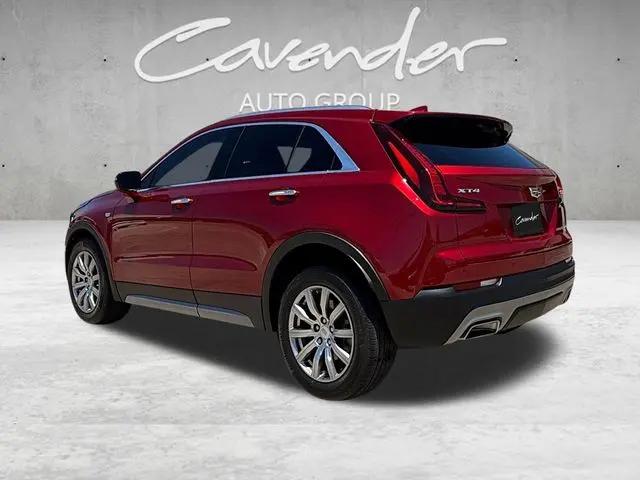 2022 Cadillac XT4 FWD Premium Luxury