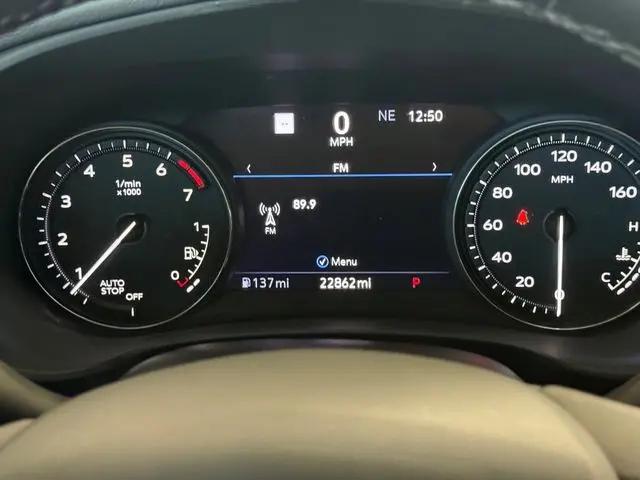 2022 Cadillac XT4 FWD Premium Luxury