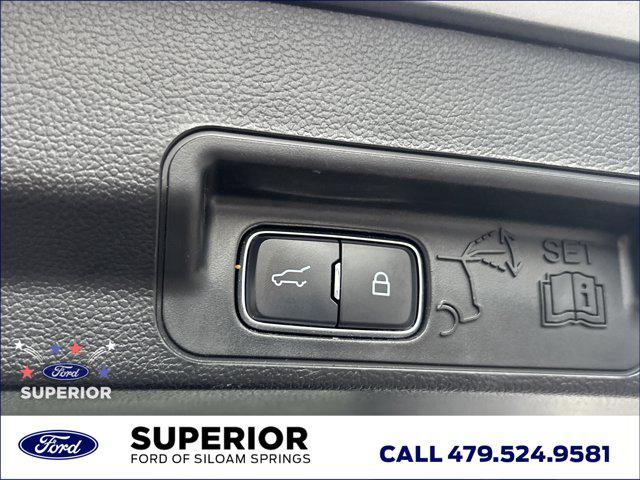 2024 Ford Explorer ST-Line