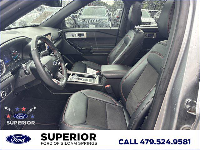 2024 Ford Explorer ST-Line