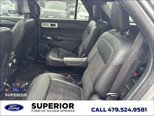 2024 Ford Explorer ST-Line