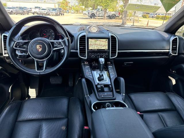 2016 Porsche Cayenne Base
