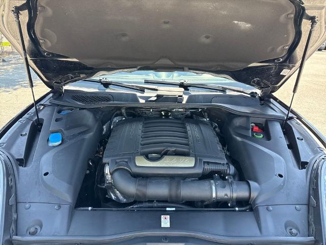 2016 Porsche Cayenne Base