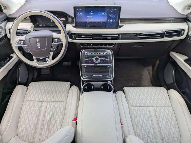 2023 Lincoln Nautilus Black Label