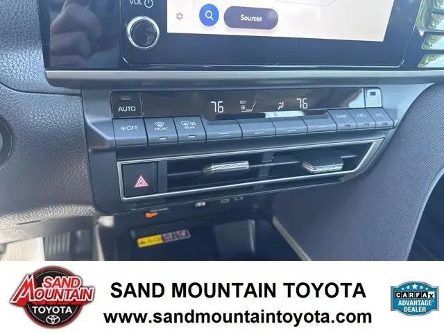 2025 Toyota Camry LE