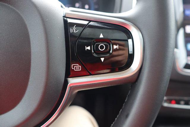 2024 Volvo XC90 B5 Core Bright Theme