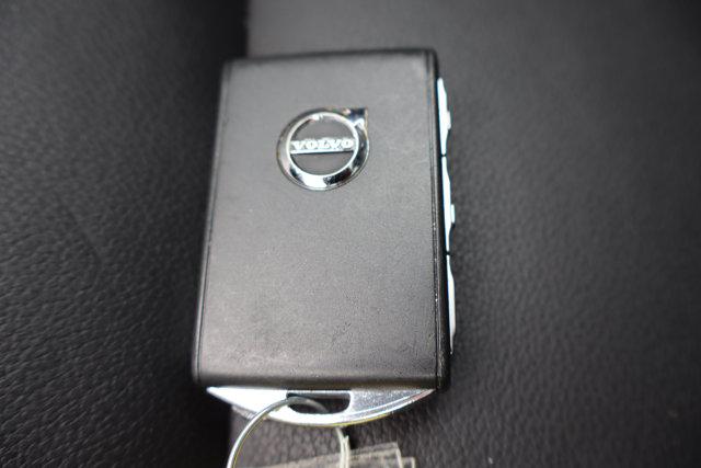2024 Volvo XC90 B5 Core Bright Theme