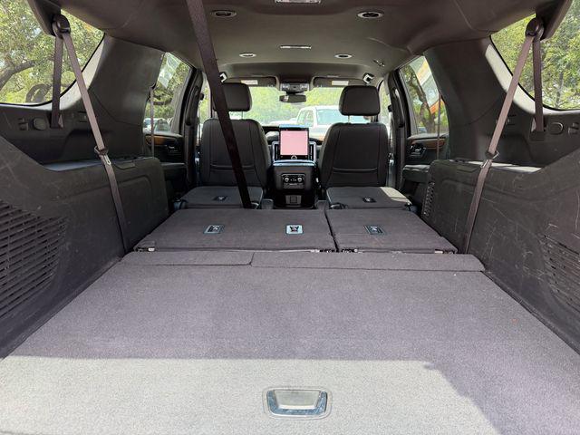 2025 GMC Yukon XL 4WD Denali