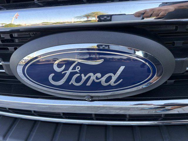 2022 Ford F-350 LARIAT