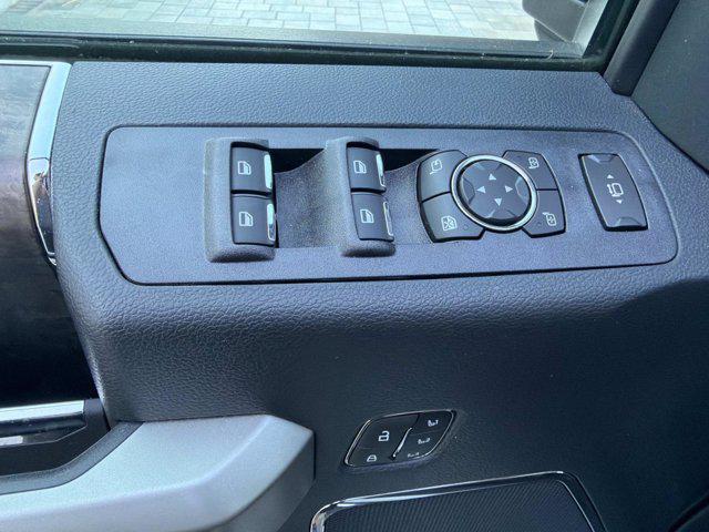 2022 Ford F-350 LARIAT