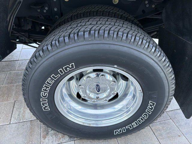 2022 Ford F-350 LARIAT
