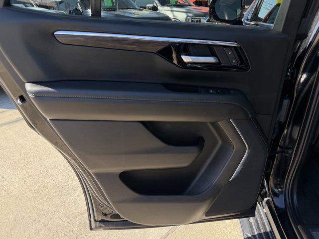 2025 Chevrolet Tahoe 4WD LT