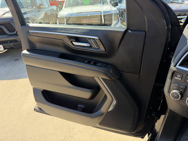 2025 Chevrolet Tahoe 4WD LT