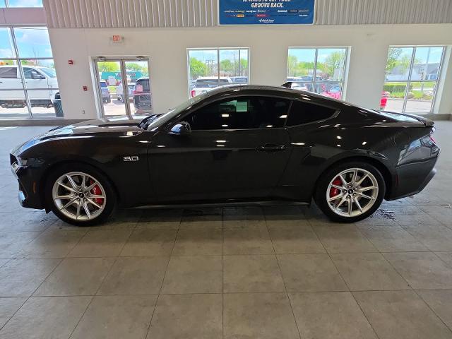 2024 Ford Mustang GT Premium Fastback
