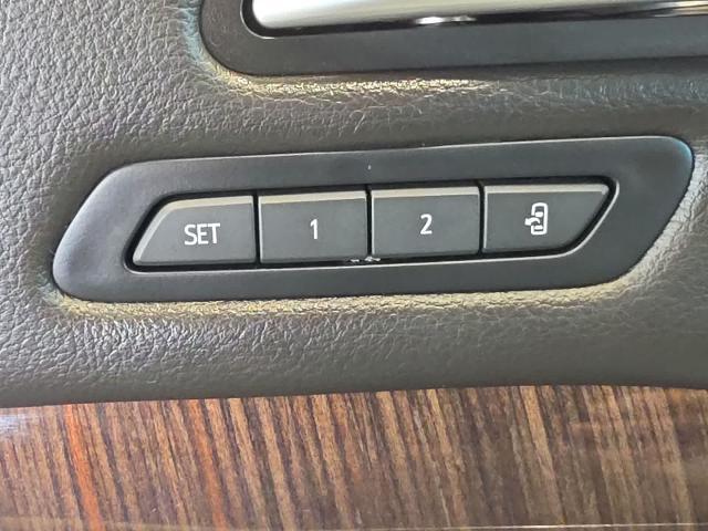 2025 Cadillac XT4 AWD Premium Luxury