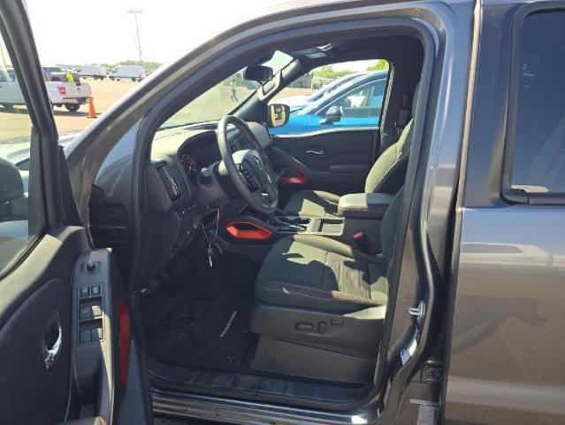 2025 Nissan Frontier Crew Cab PRO-X 4x2