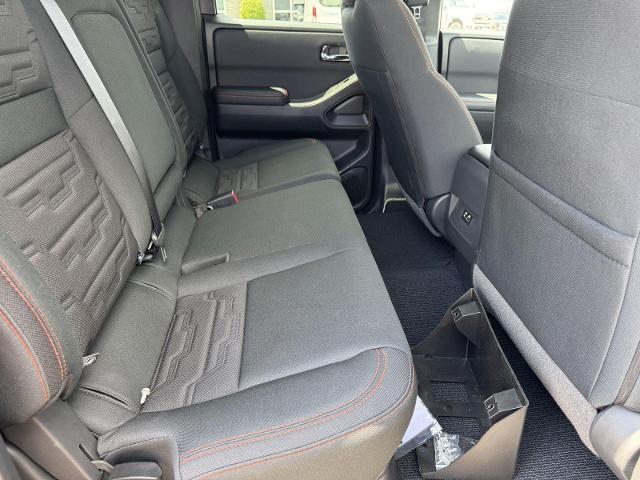 2025 Nissan Frontier Crew Cab PRO-X 4x2