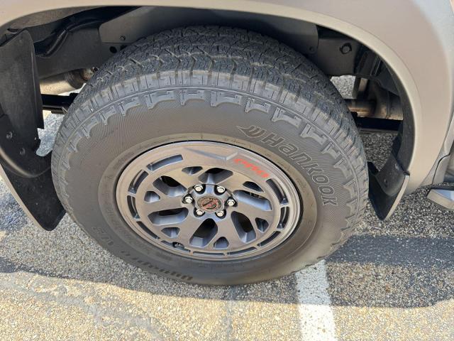 2025 Nissan Frontier Crew Cab PRO-X 4x2
