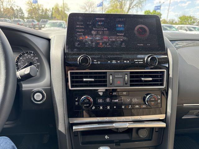 2024 Nissan Armada Platinum 4WD