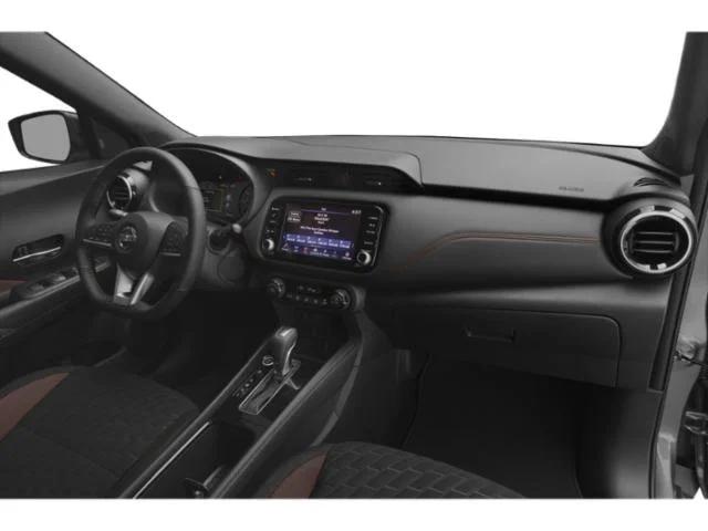 2022 Nissan Kicks SR Xtronic CVT