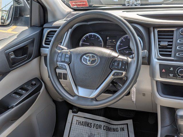2019 Toyota Highlander LE