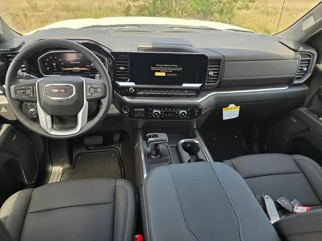 2026 GMC Sierra 1500 Crew Cab, Short Bed, SLT, 4WD