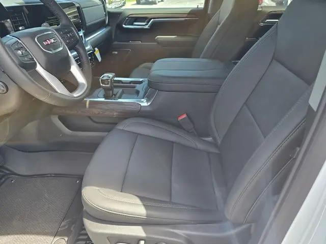 2026 GMC Sierra 1500 Crew Cab, Short Bed, SLT, 4WD
