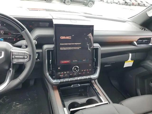 2026 GMC Yukon XL 4WD Denali